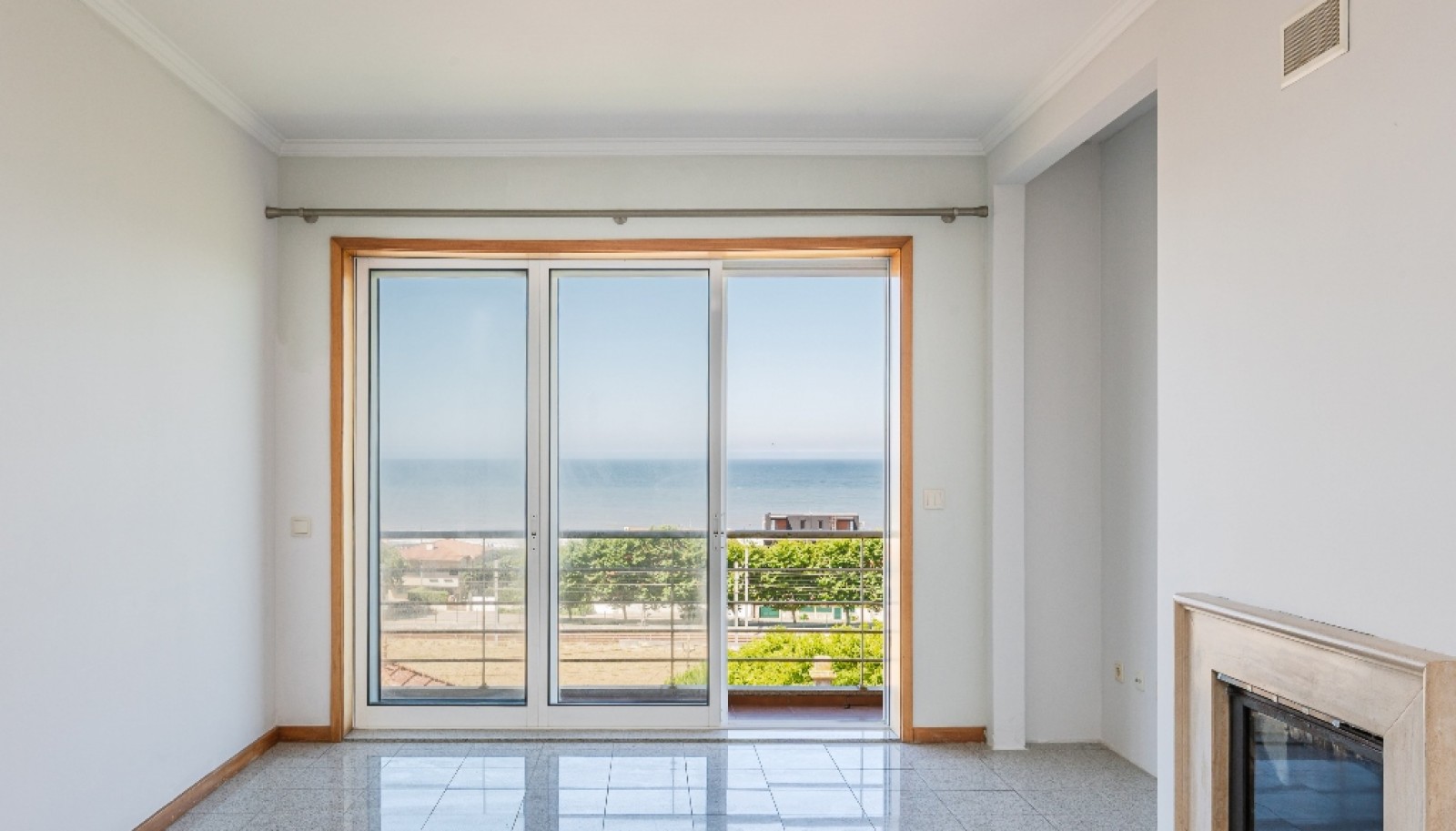 Appartement 2 pièces avec vue sur la mer et balcon à Gaia, au Portugal_382552