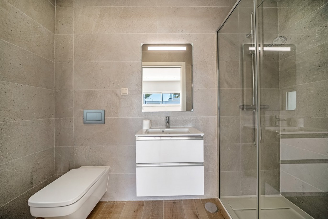 Moderna Moradia V3 com piscina, à venda em Tavira, Algarve_382596