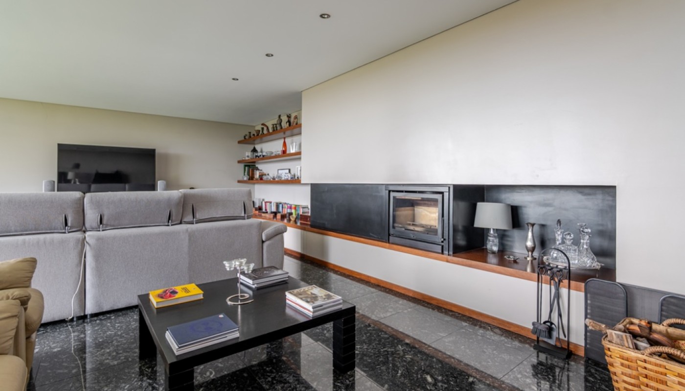 5 Bedroom Villa/Townhouse's Image 27