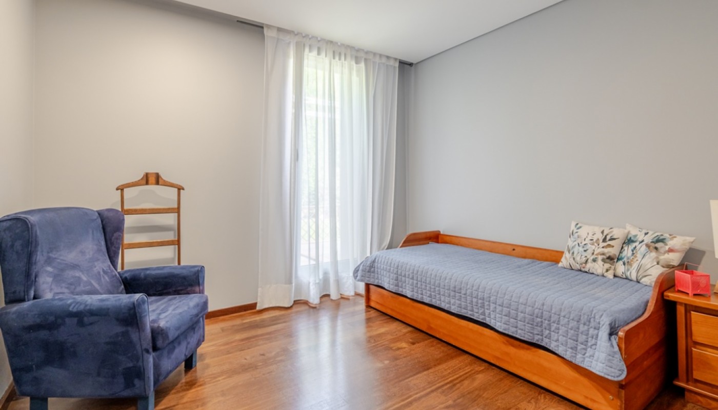 5 Bedroom Villa/Townhouse's Image 33
