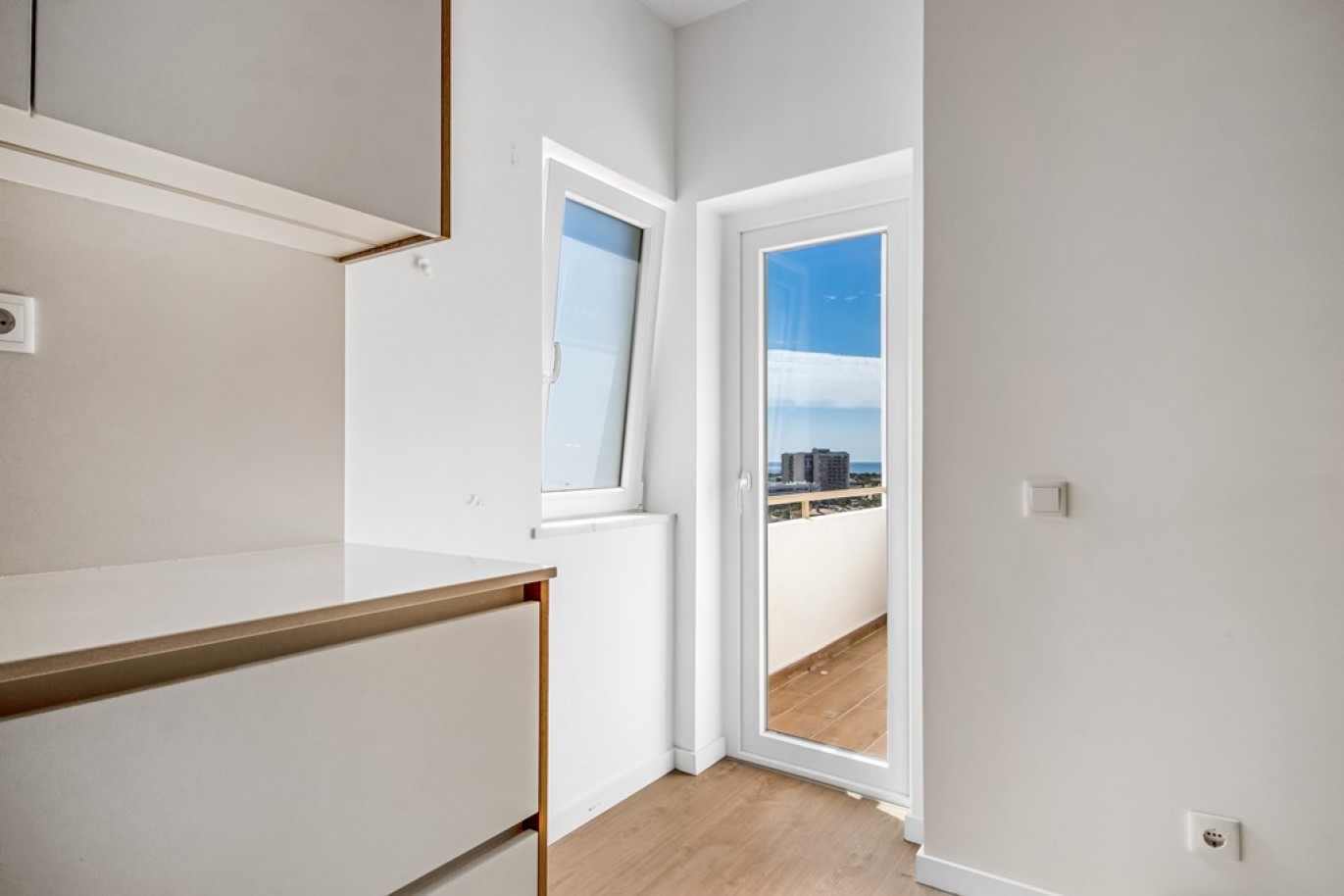 Piso con vistas al mar, en venta en Lagos, Algarve, Portugal_383061