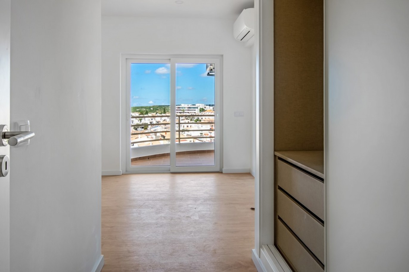 Piso con vistas al mar, en venta en Lagos, Algarve, Portugal_383066