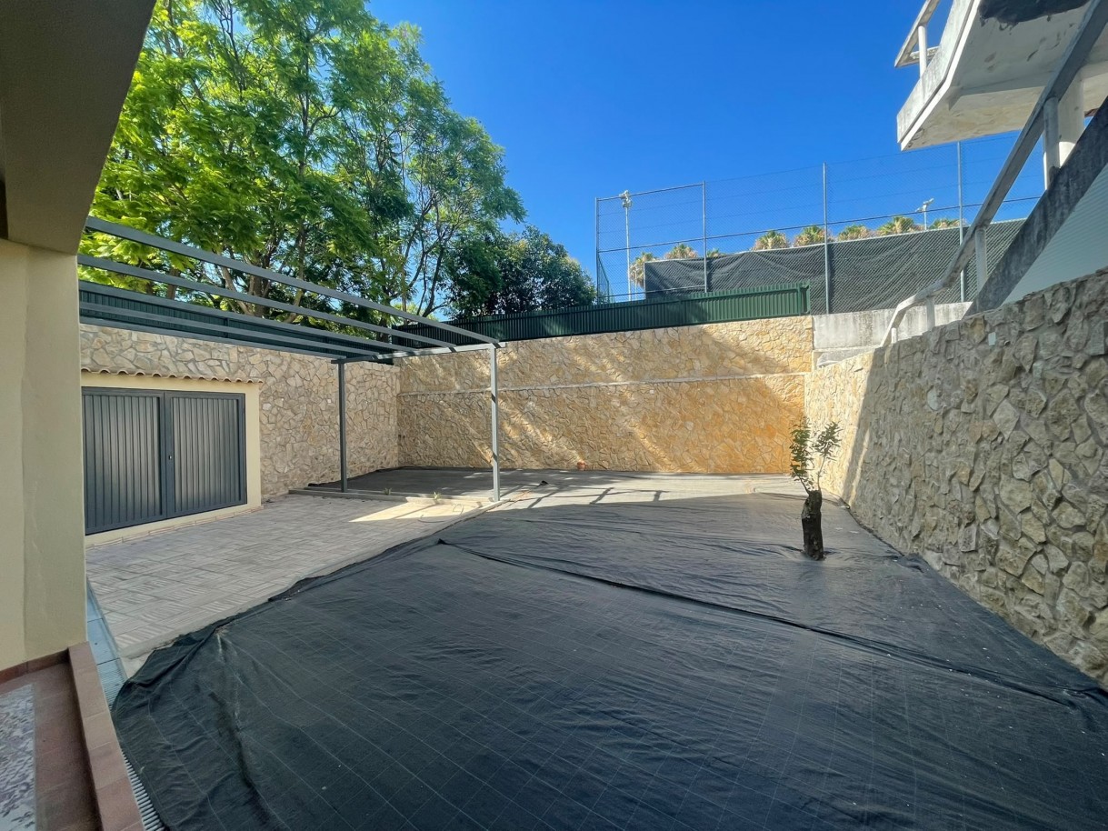 Apartamento de 3 quartos renovado para venda em Loulé, Algarve_383072