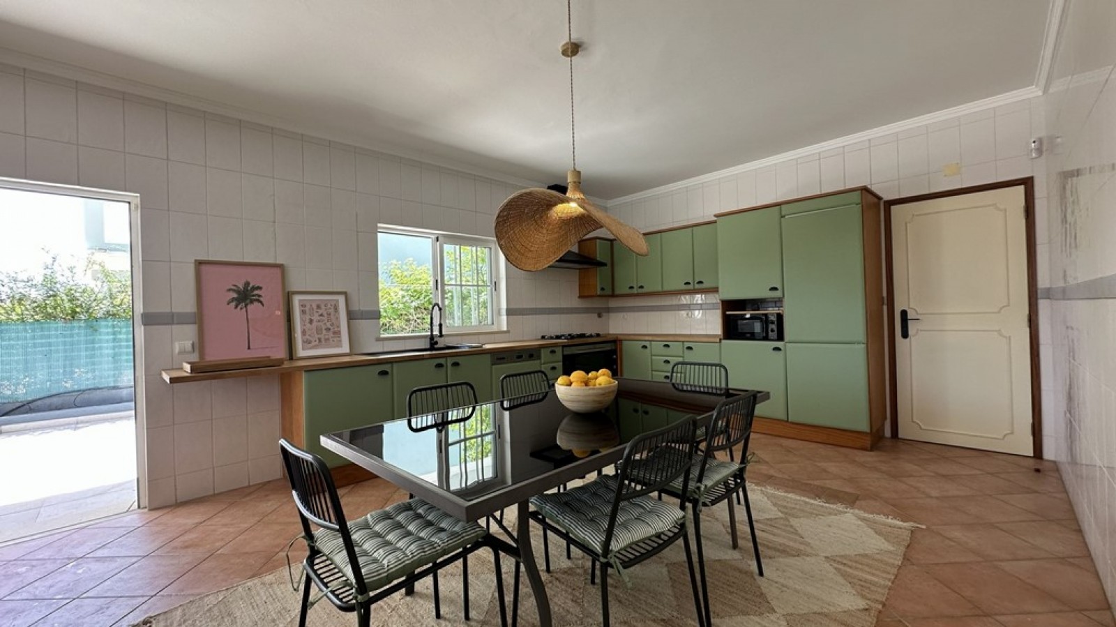 Moradia V5, com piscina e jacuzzi, à venda em Almancil, Algarve_383098