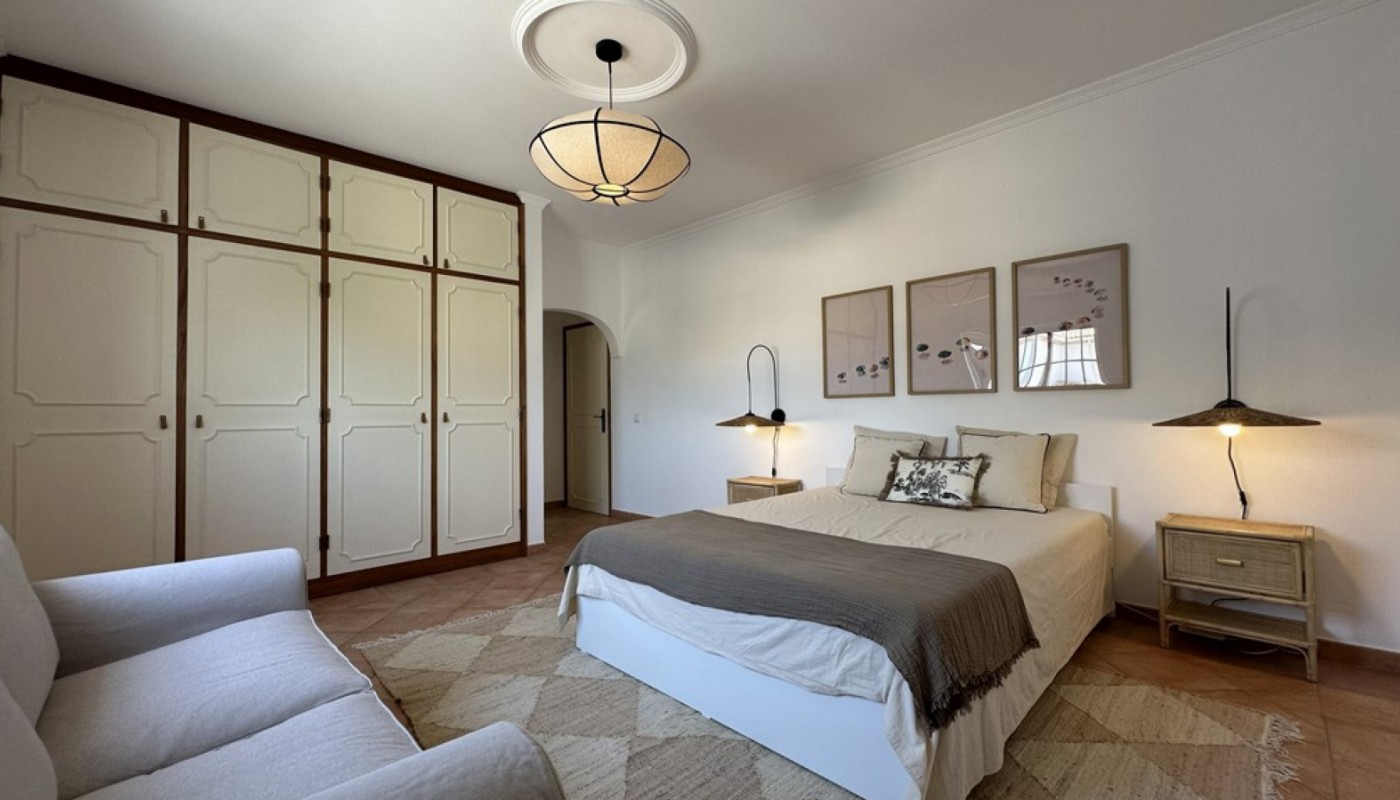 5 Bedroom Villa/Townhouse's Image 8