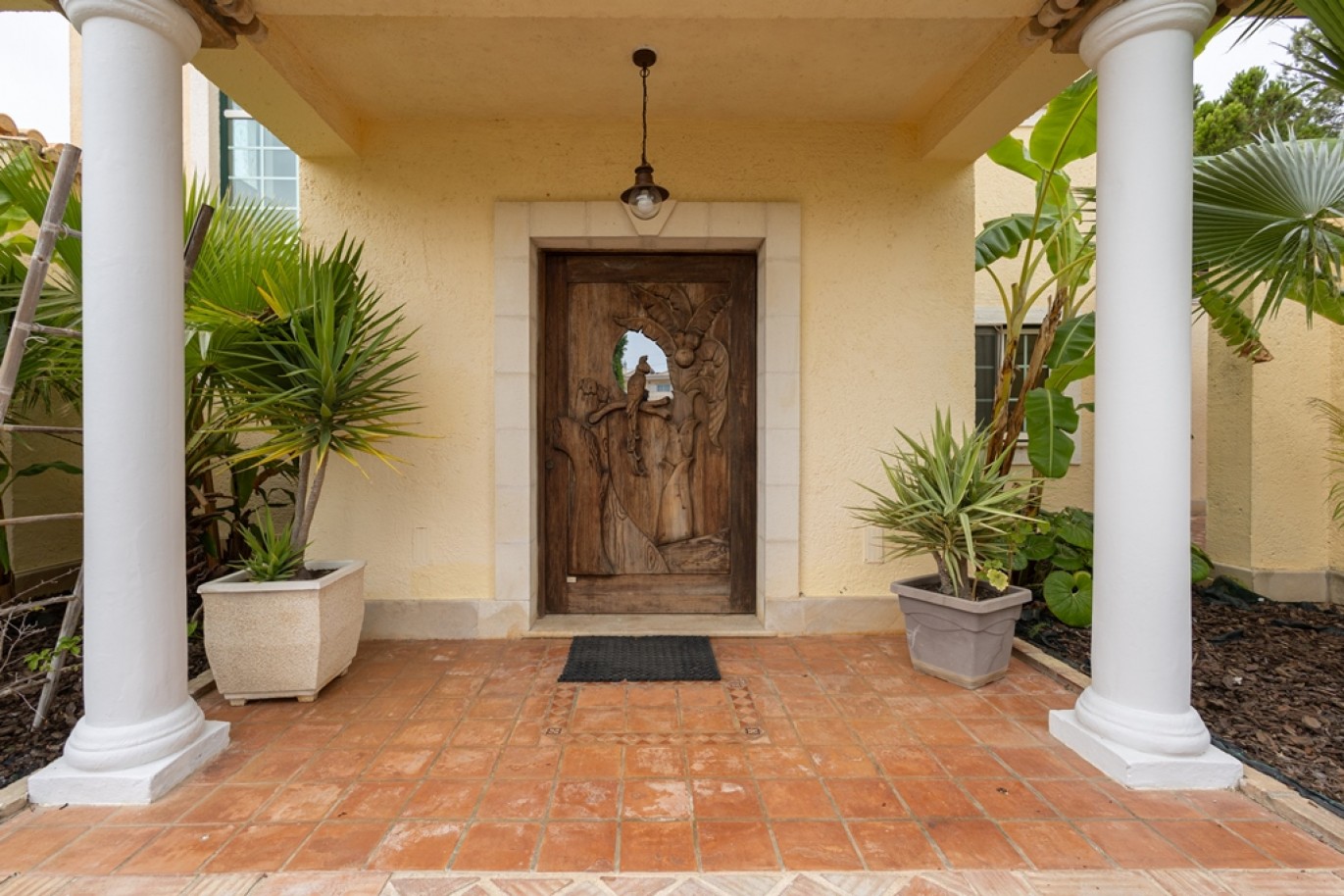 Moradia V4, com piscina, para venda, em Vila Sol, Algarve_383738