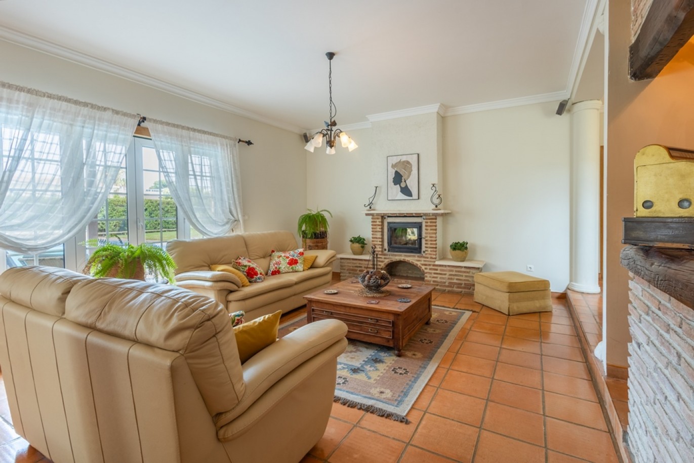 Moradia V4, com piscina, para venda, em Vila Sol, Algarve_383742