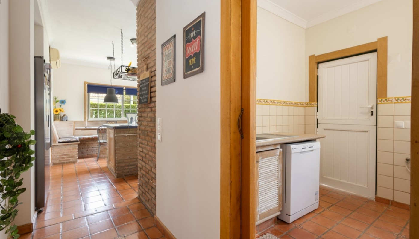 4 Bedroom Villa/Townhouse's Image 7