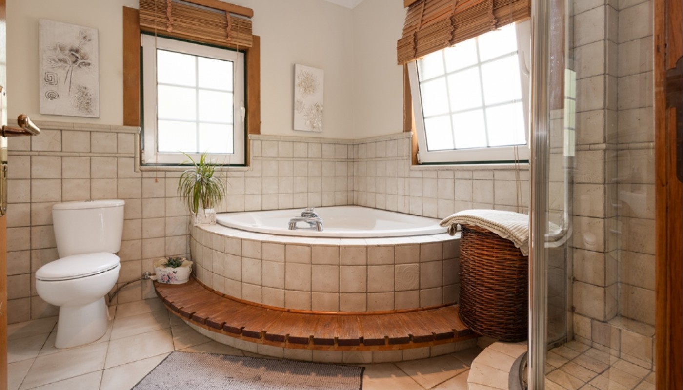 4 Bedroom Villa/Townhouse's Image 9