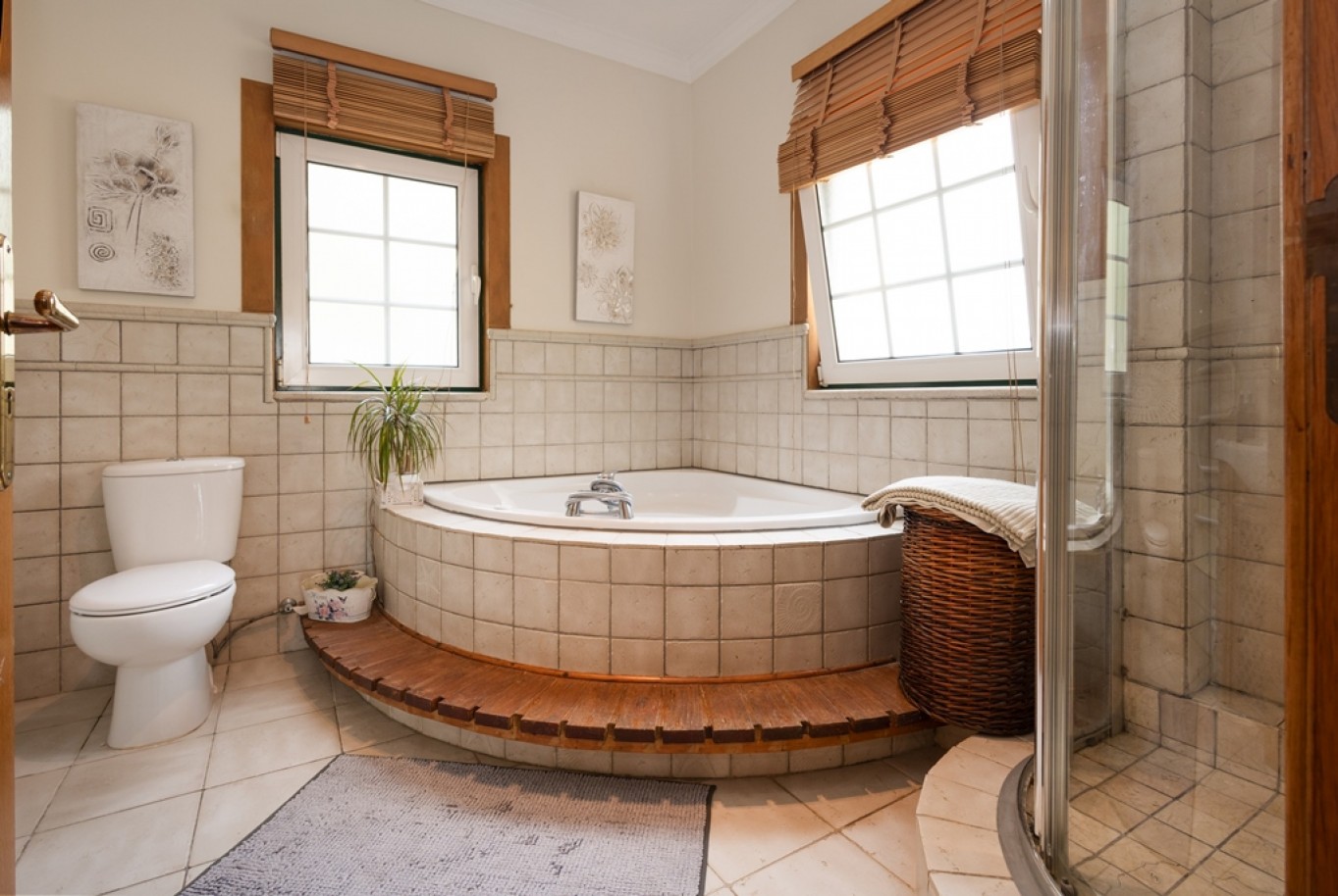 Moradia V4, com piscina, para venda, em Vila Sol, Algarve_383753
