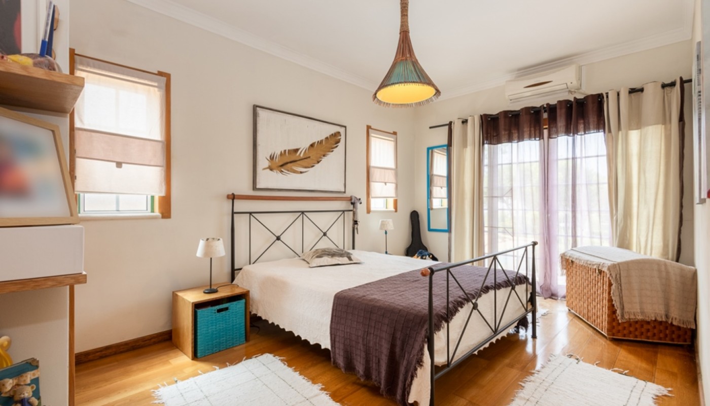 4 Bedroom Villa/Townhouse's Image 11