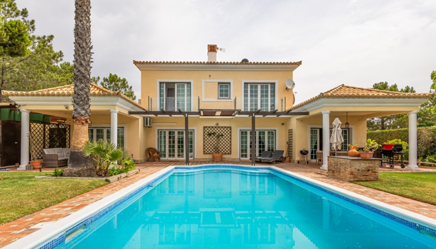 4 Bedroom Villa/Townhouse's Image 23