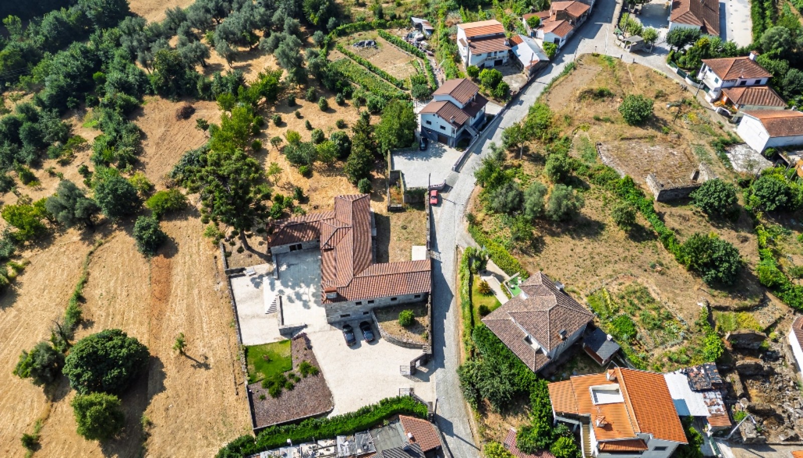 Ferme rustique à vendre à Cabeceiras de Basto, Nord du Portugal_383867