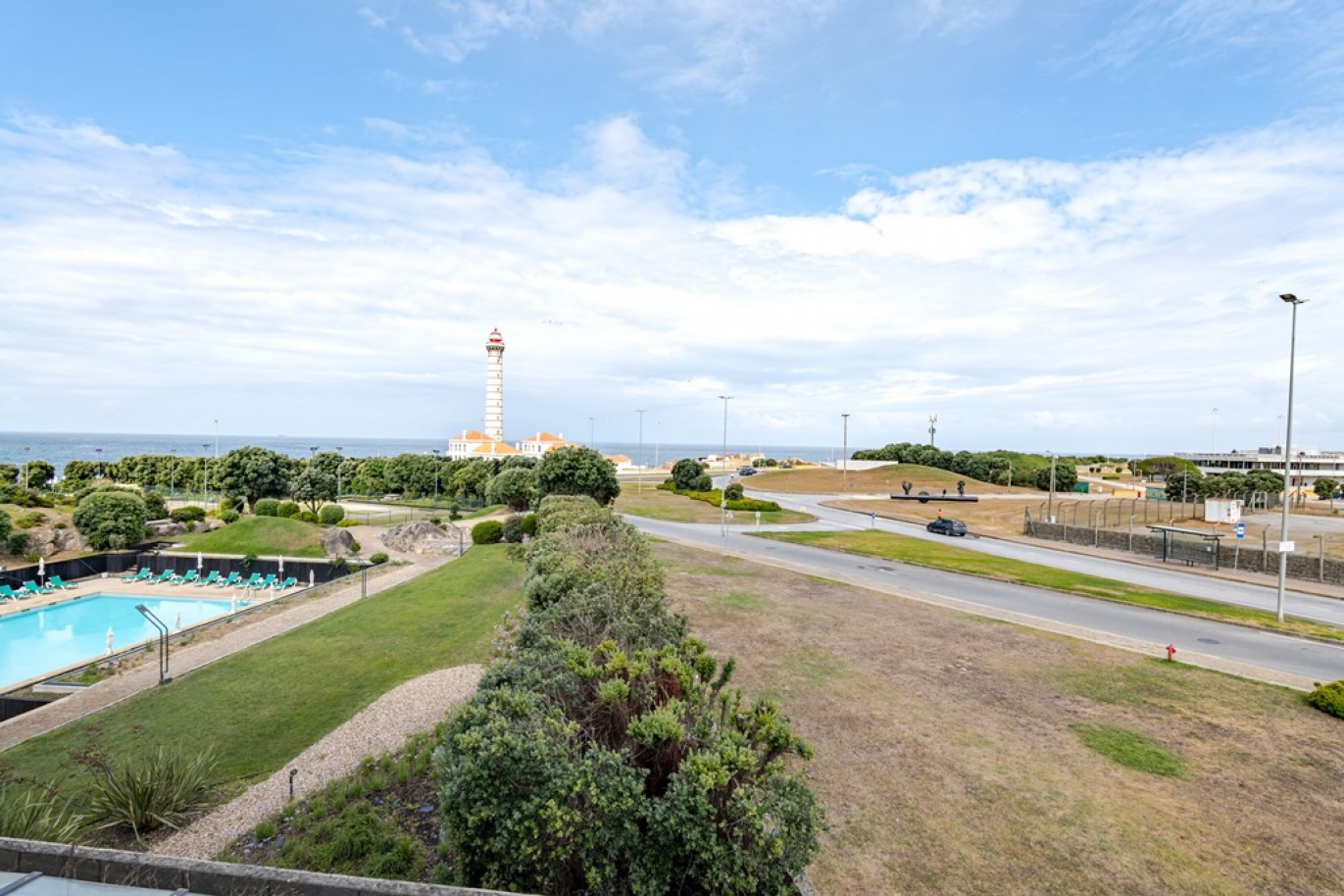 Apartamento T3 com vistas panorâmicas do mar em Leça da Palmeira_384197