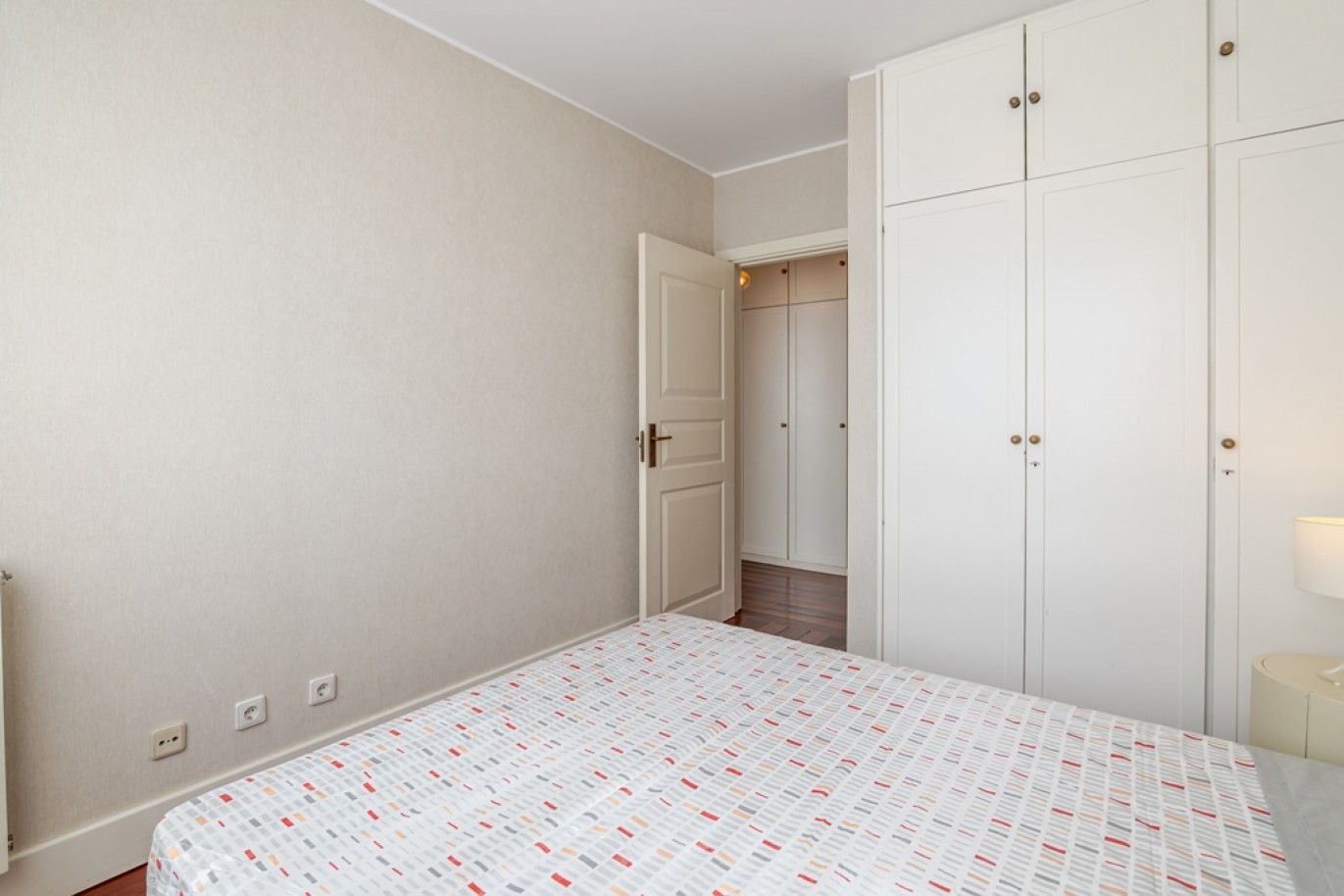 Apartamento T3 com vistas panorâmicas do mar em Leça da Palmeira_384213