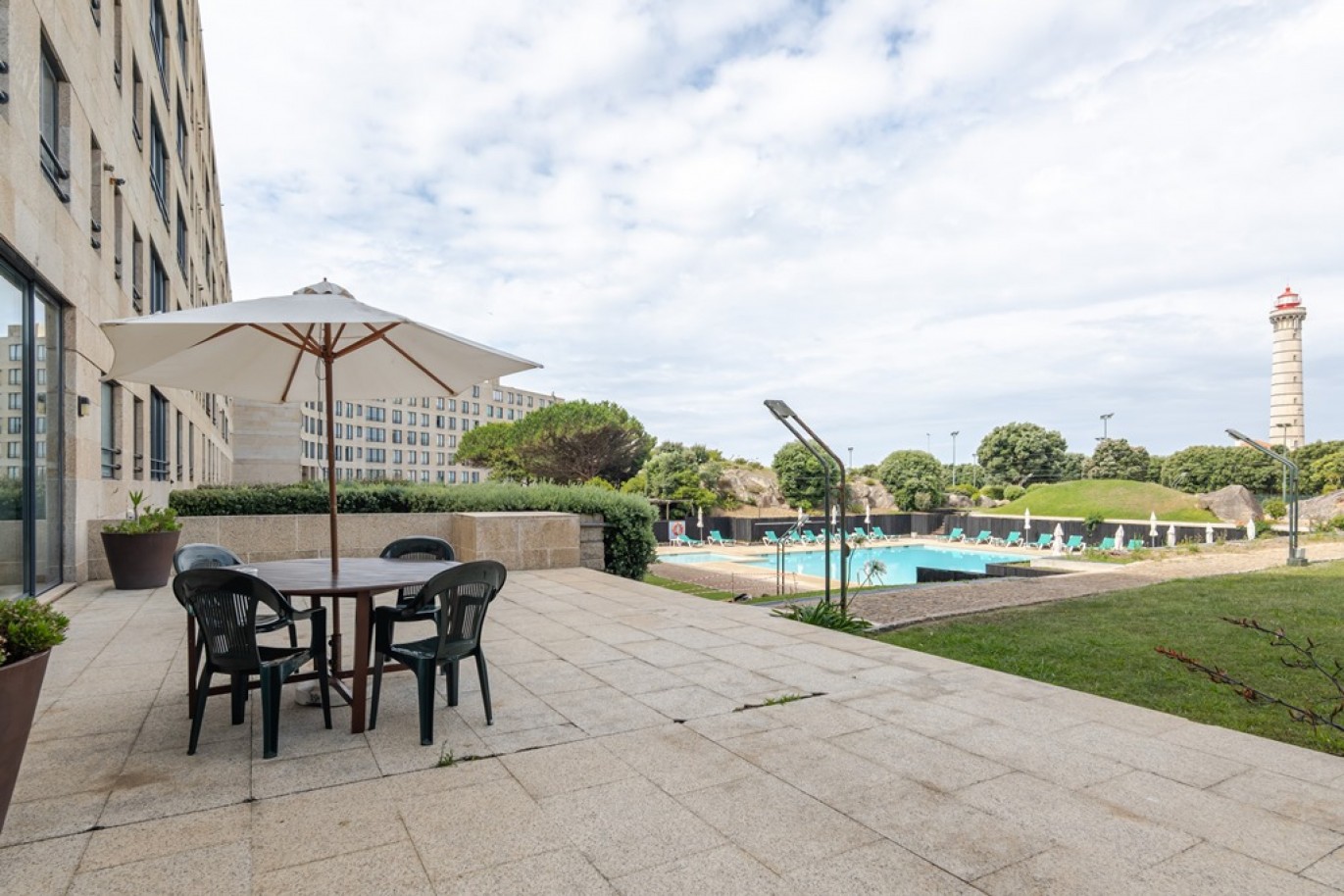 Apartamento T3 com vistas panorâmicas do mar em Leça da Palmeira_384223