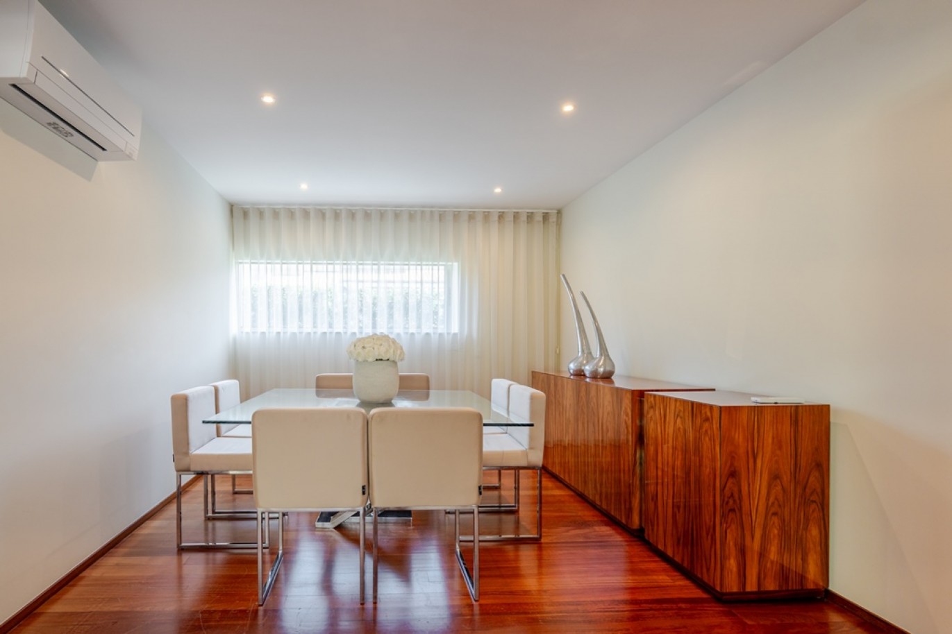 Drei+Ein-Zimmer-Haus mit Garten, Madalena, Vila Nova de Gaia, Portugal_384555