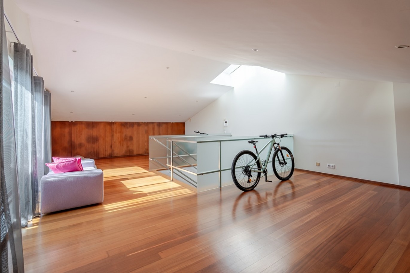 Drei+Ein-Zimmer-Haus mit Garten, Madalena, Vila Nova de Gaia, Portugal_384569