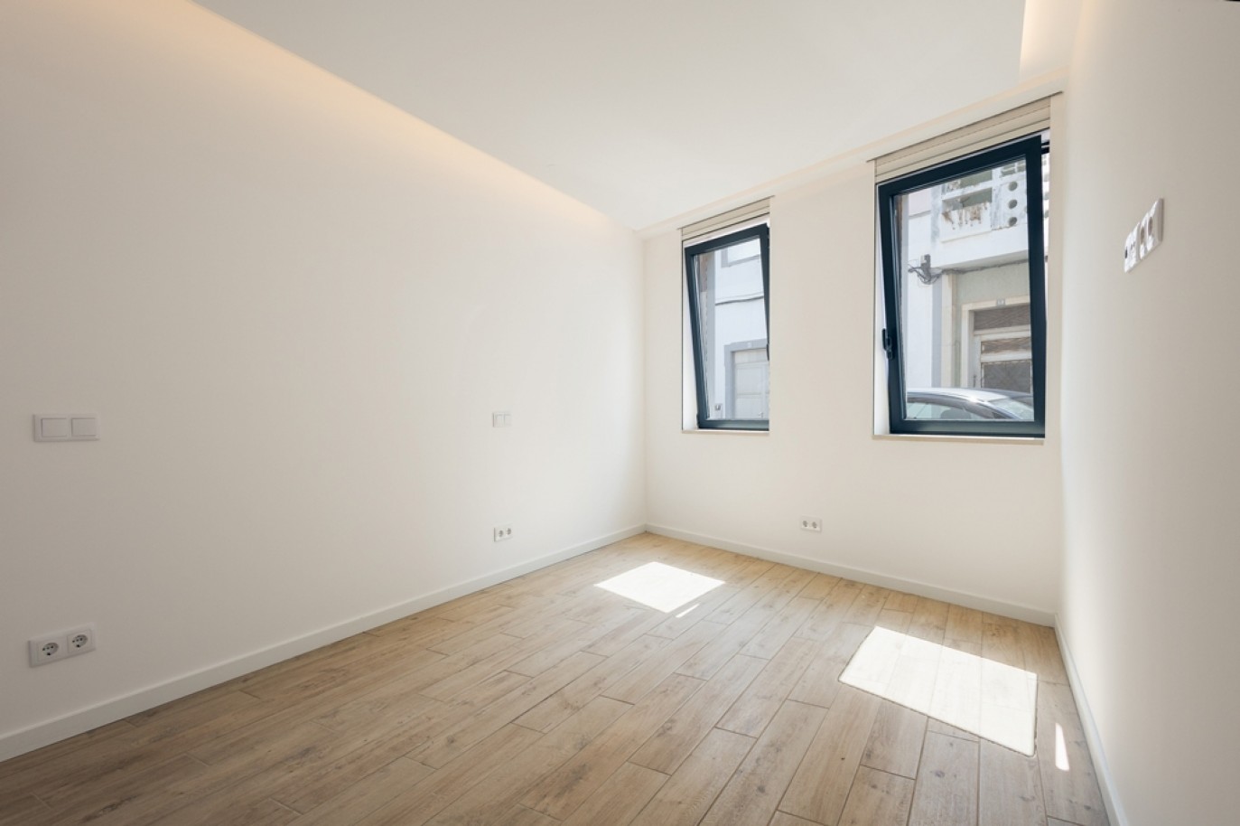 Apartamento 2 quartos, remodelado, à venda em Loulé, Algarve, Portugal_384666