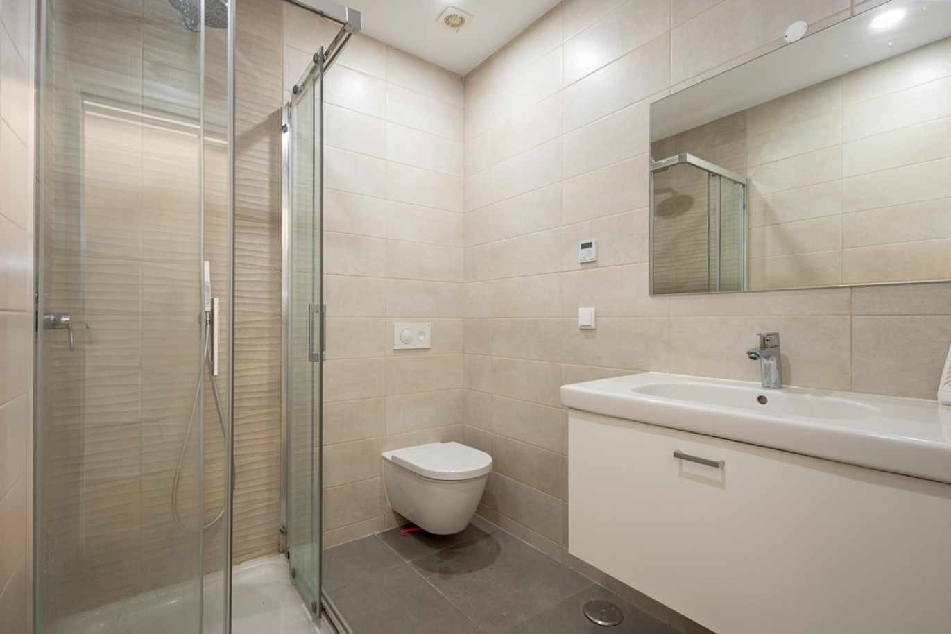 Apartamento 2 quartos, remodelado, à venda em Loulé, Algarve, Portugal_384669