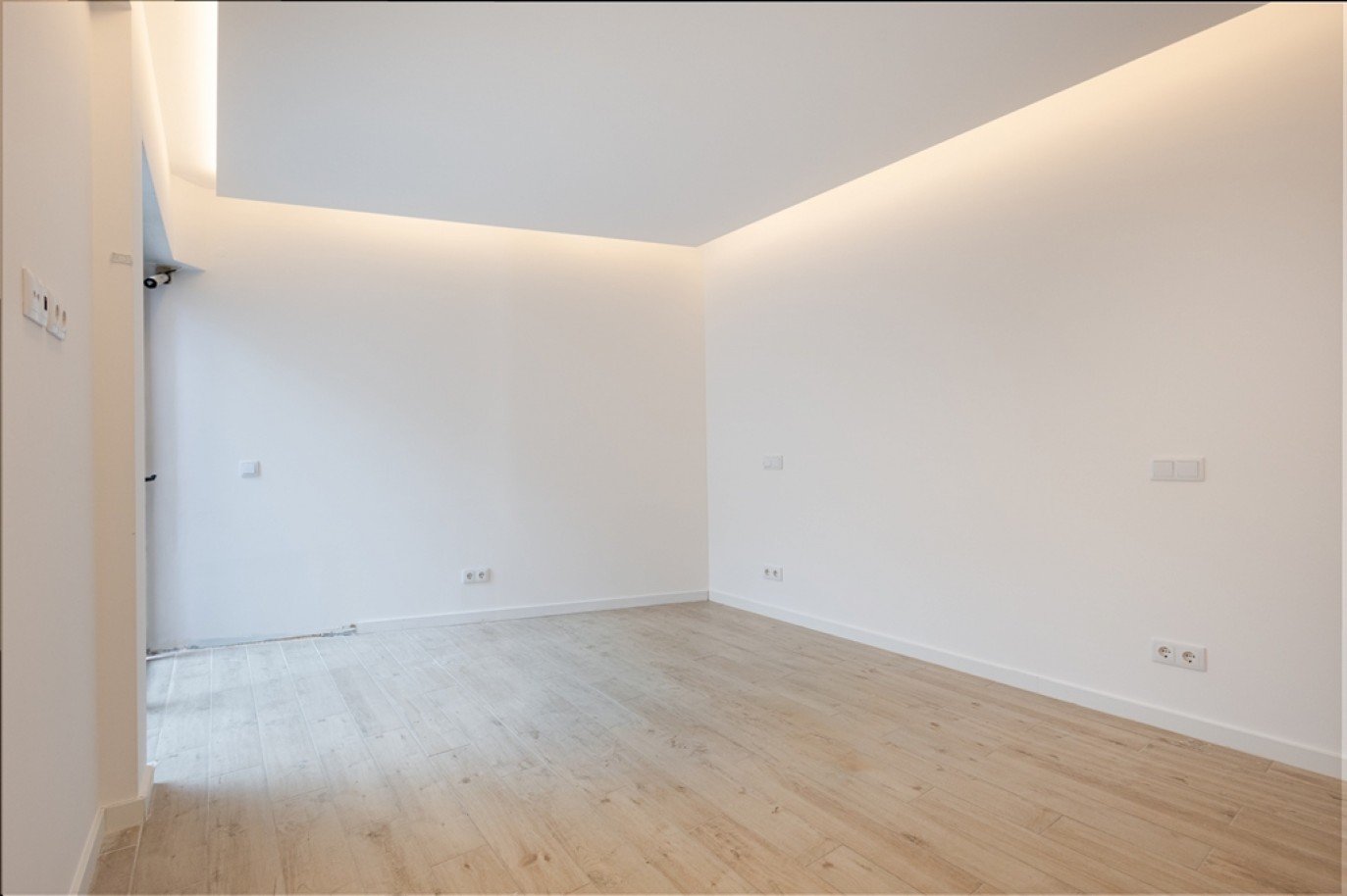 Apartamento 2 quartos, remodelado, à venda em Loulé, Algarve, Portugal_384676