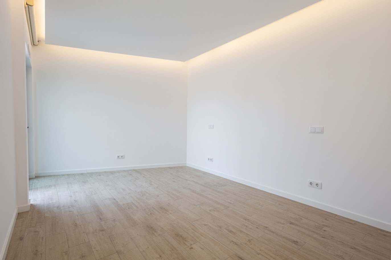 Appartement 3 pièces, rénové, à vendre à Loulé, en Algarve, Portugal_384679
