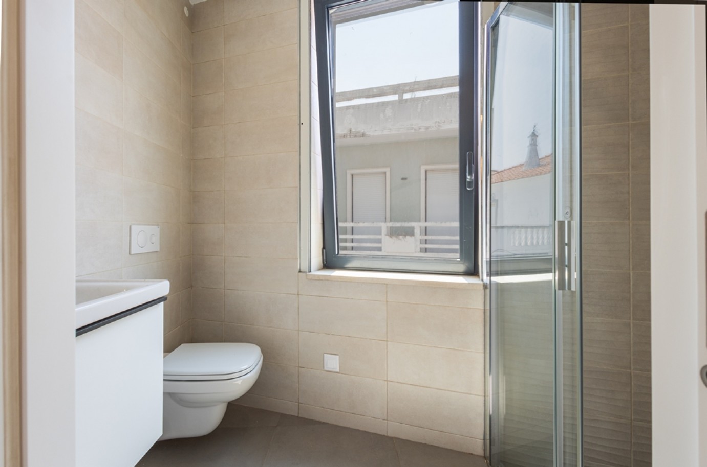 Appartement 3 pièces, rénové, à vendre à Loulé, en Algarve, Portugal_384692