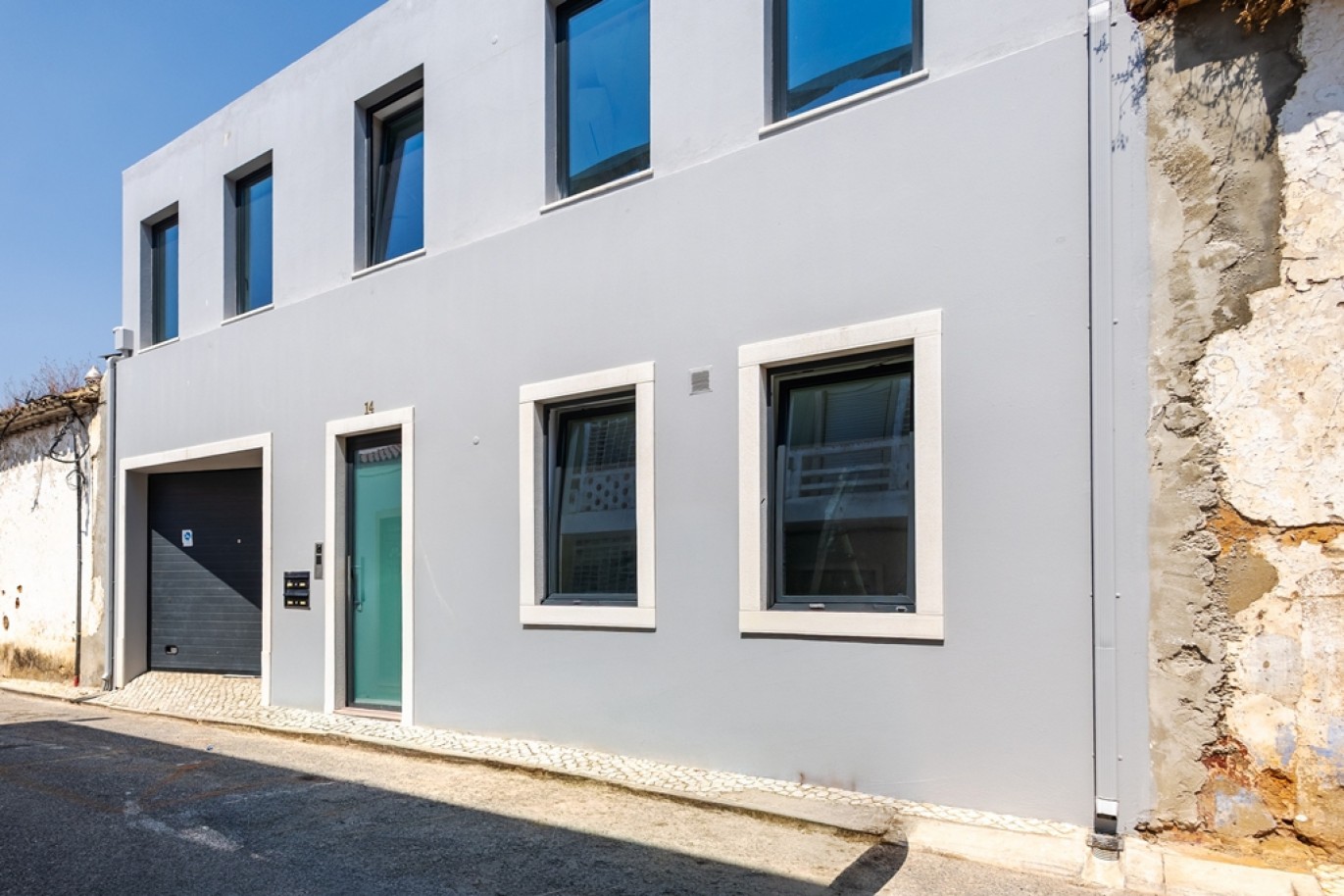 Appartement 3 pièces, rénové, à vendre à Loulé, en Algarve, Portugal_384695
