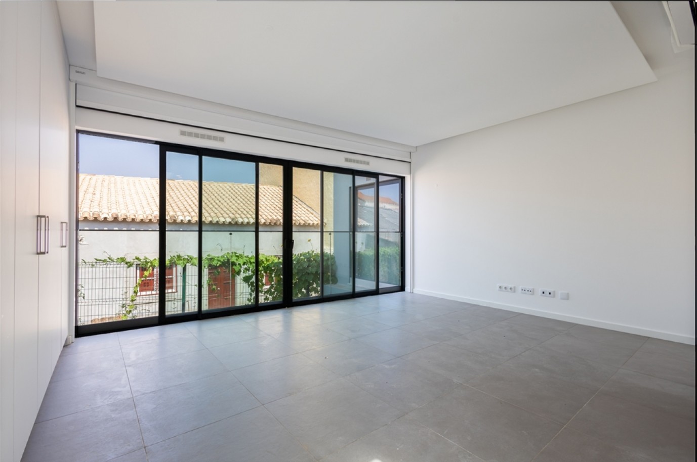 Appartement 3 pièces, rénové, à vendre à Loulé, en Algarve, Portugal_384700
