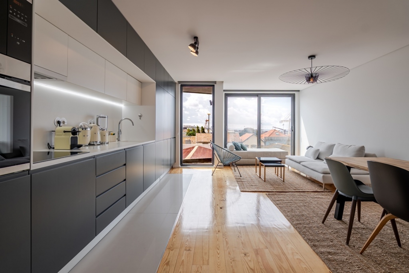 Apartamento T2 com vista rio para arrendar centro de Leça da Palmeira_385473