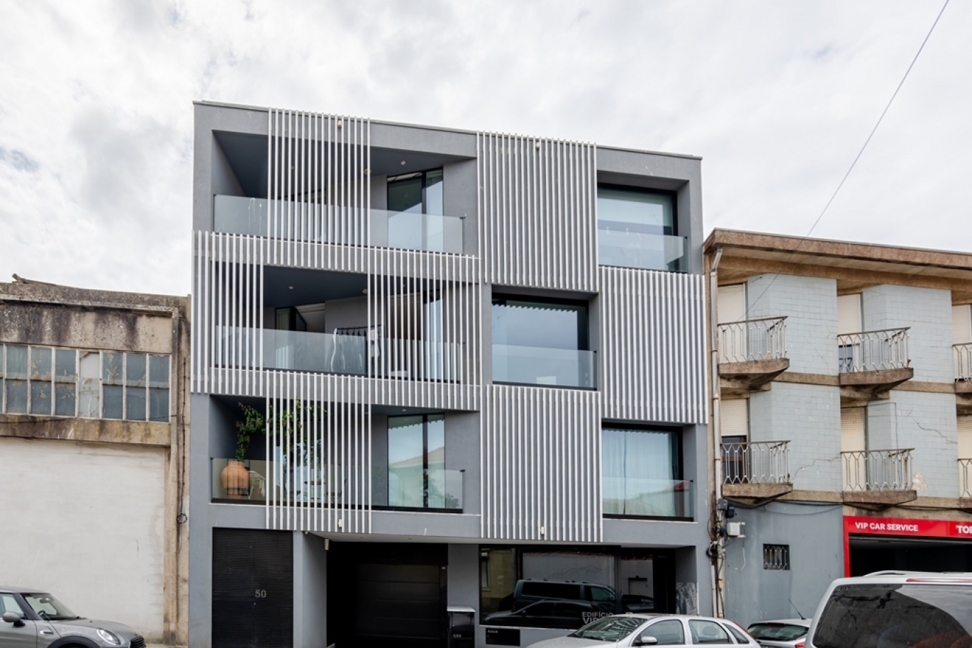 Apartamento T2 com vista rio para arrendar centro de Leça da Palmeira_385507