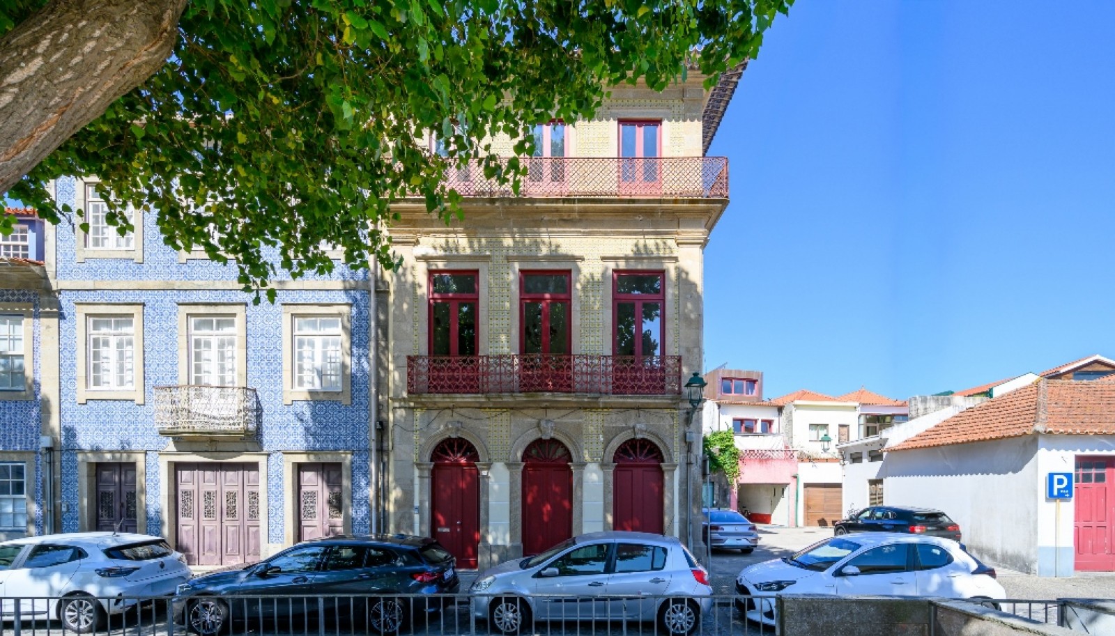 Four-bedroom house with river views in Vila do Conde, Portugal_385754