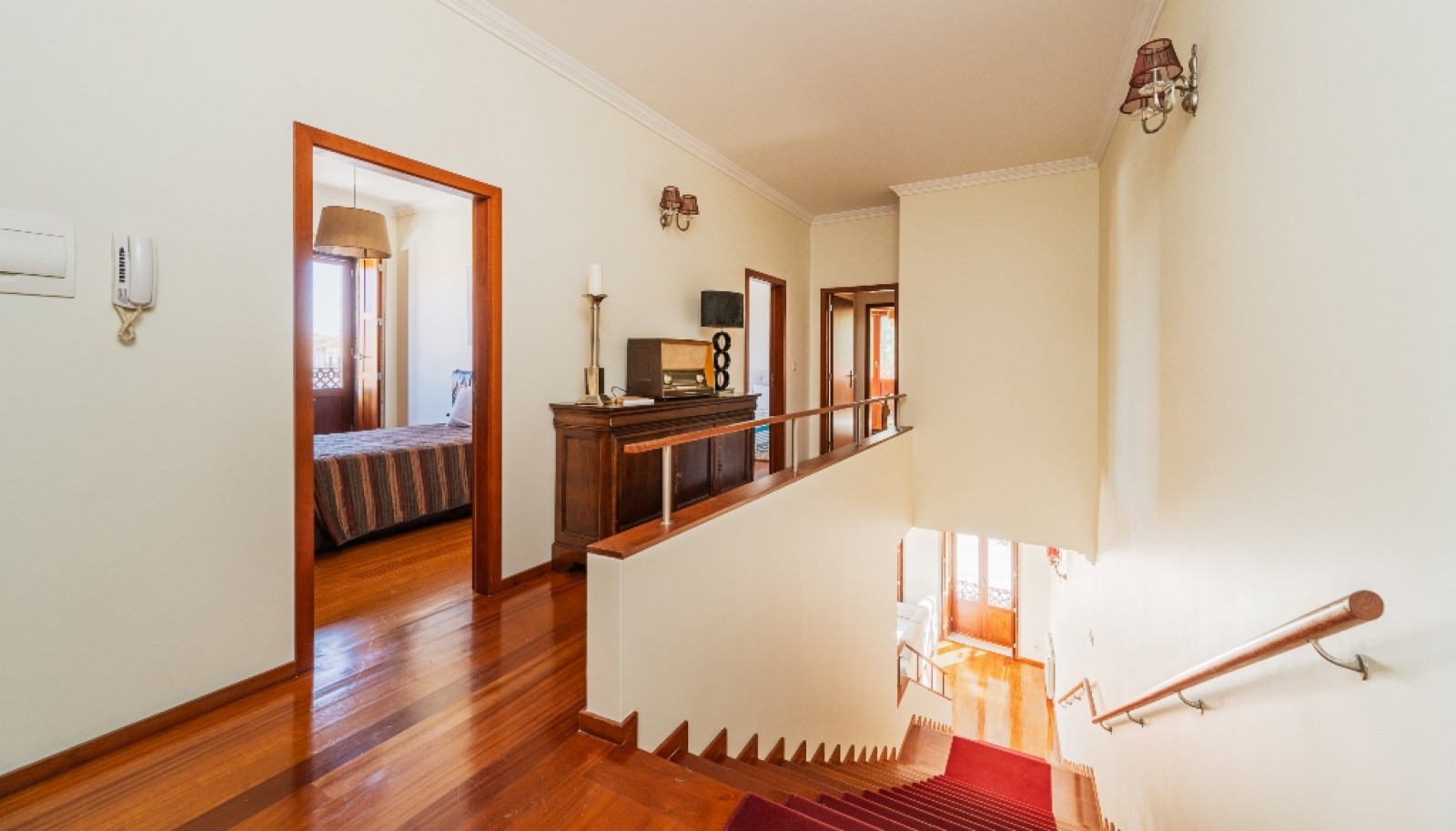 Four-bedroom house with river views in Vila do Conde, Portugal_385777