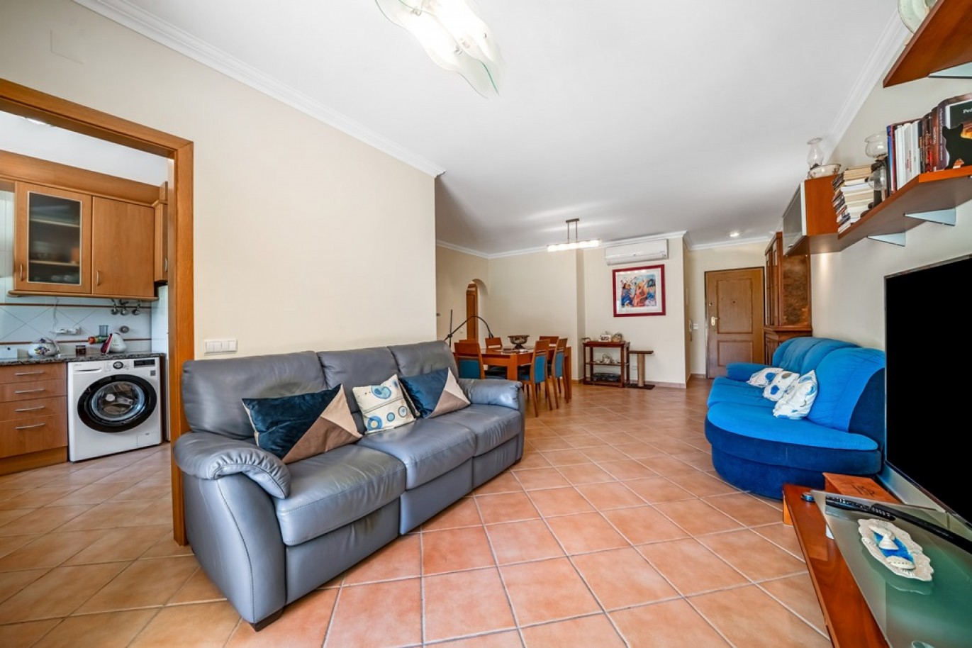 2-bedroom apartment for sale near Falésia Beach, Algarve, Portugal_385881