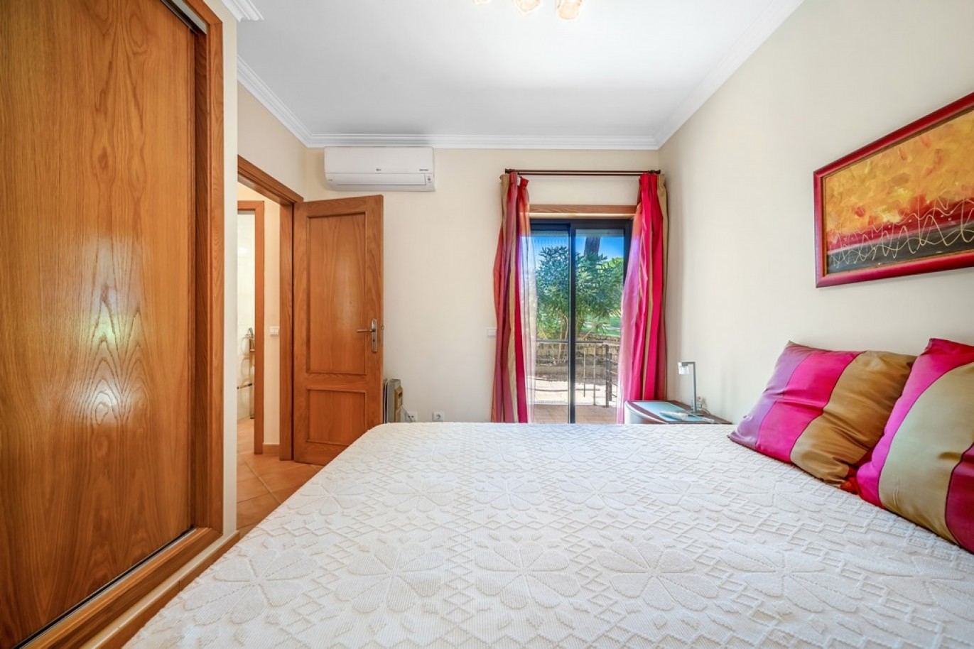 2-bedroom apartment for sale near Falésia Beach, Algarve, Portugal_385890