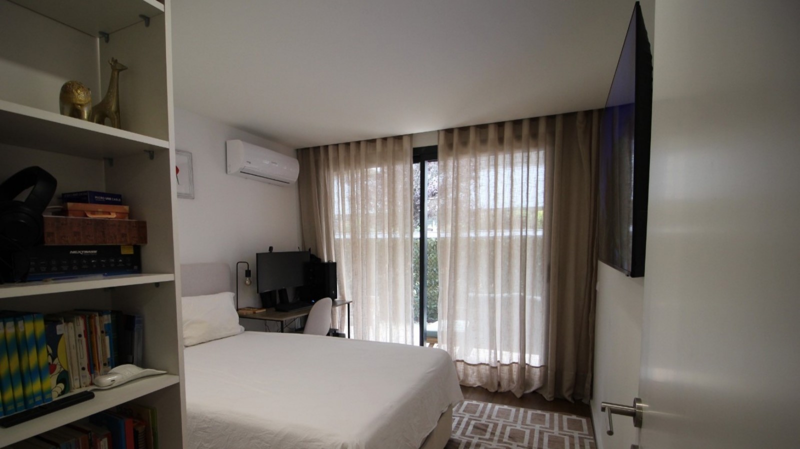 Two-bedroom flat with garden near the sea Vila Nova de Gaia, Portugal_386398