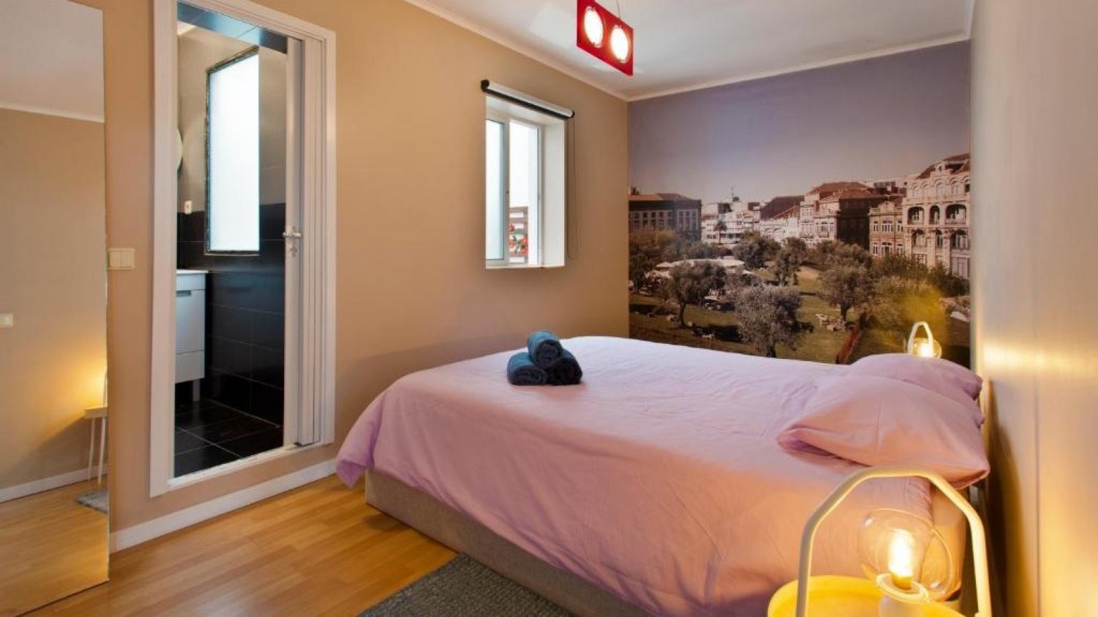 Zwei-Zimmer-Haus mit Genehmigung für AL zu verkaufen in Porto, Portugal_386460