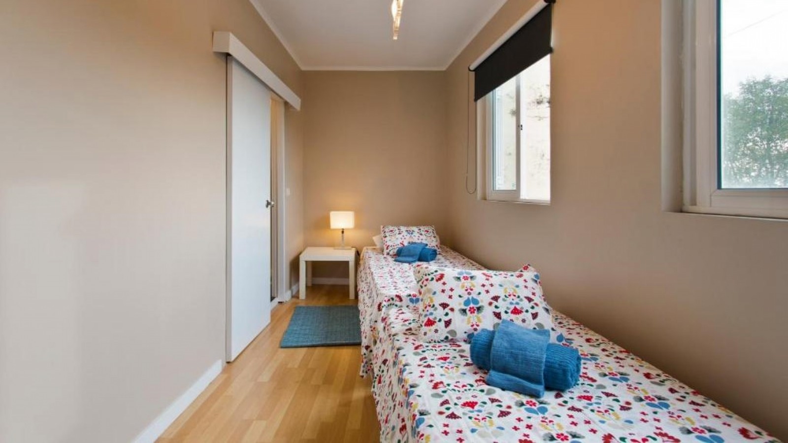 Zwei-Zimmer-Haus mit Genehmigung für AL zu verkaufen in Porto, Portugal_386466