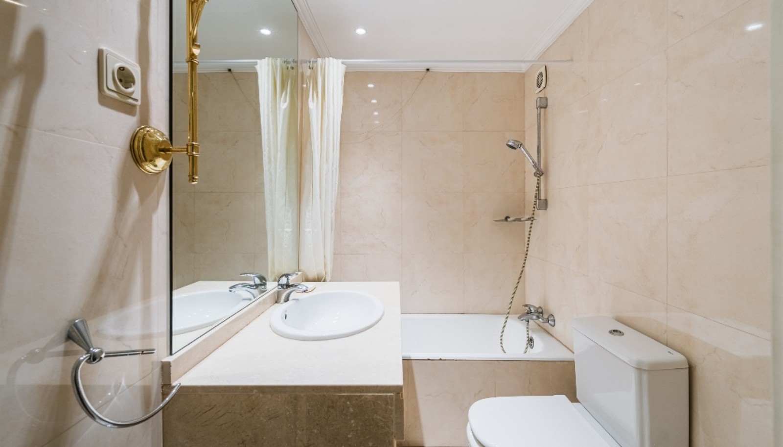 Apartamento T2 para venda nos Pinhais da Foz no Porto_386905