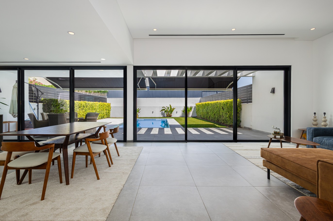 Moderne Maison à vendre dans le Triângulo Dourado, Algarve, Portugal_386932
