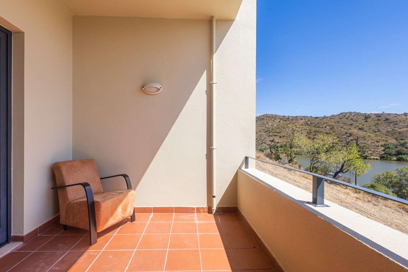 Hotel for sale in Alcoutim, Algarve, Portugal_387081