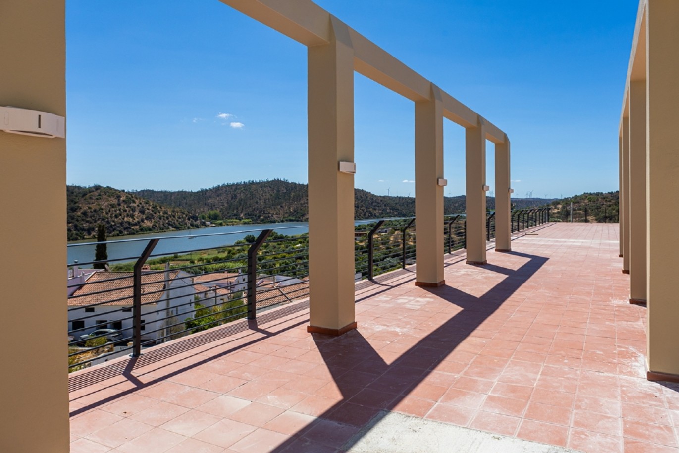 Hotel for sale in Alcoutim, Algarve, Portugal_387092