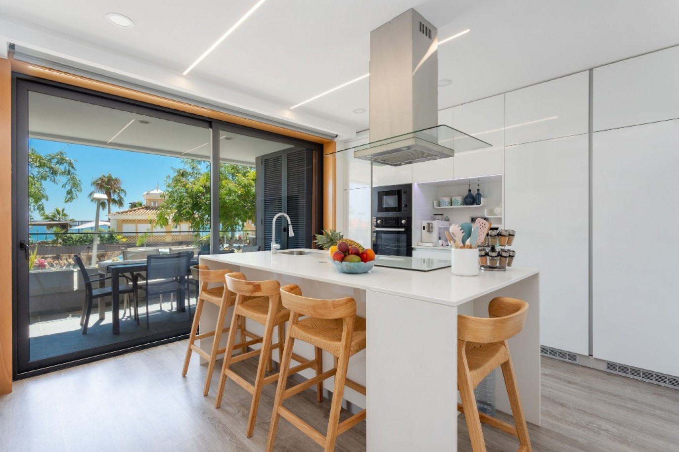Apartamento T3 frente mar na Praia da Rocha, Portimão, Algarve_387210