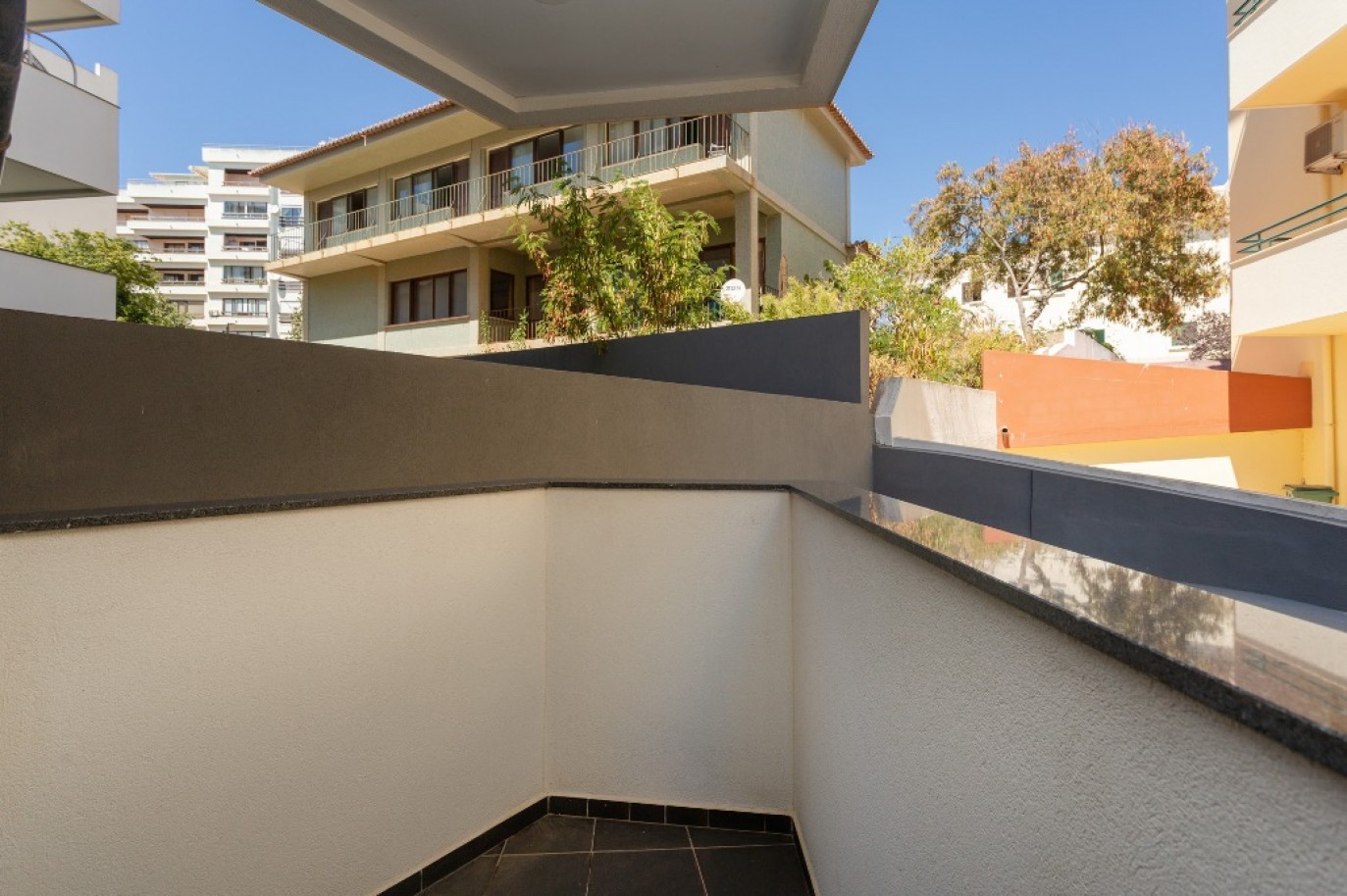 Apartamento T3 frente mar na Praia da Rocha, Portimão, Algarve_387219