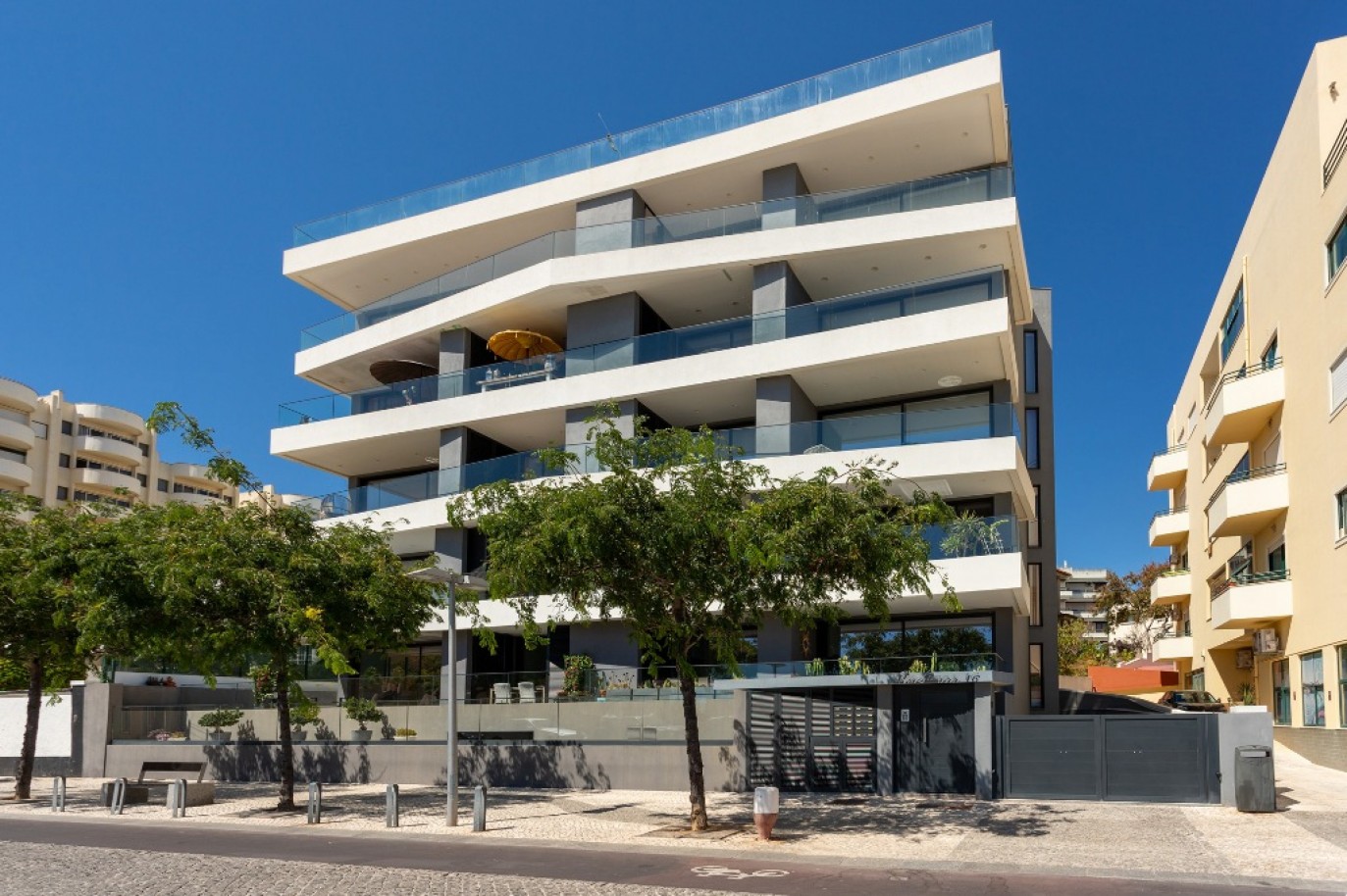 Apartamento T3 frente mar na Praia da Rocha, Portimão, Algarve_387229