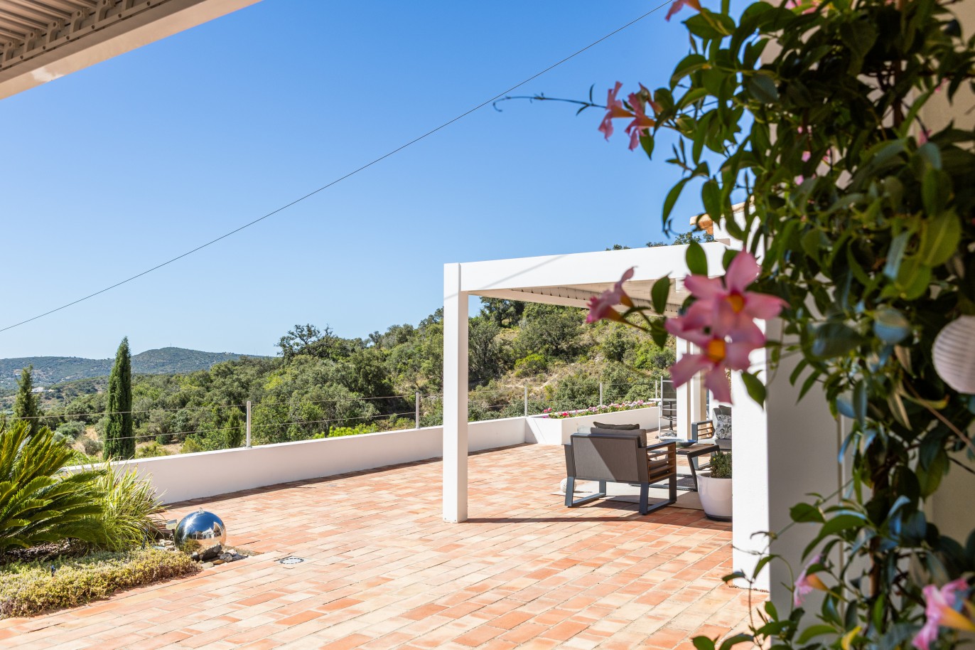 Fabulosa vivienda de 3 dormitorios, en venta en Loulé, Algarve_387248
