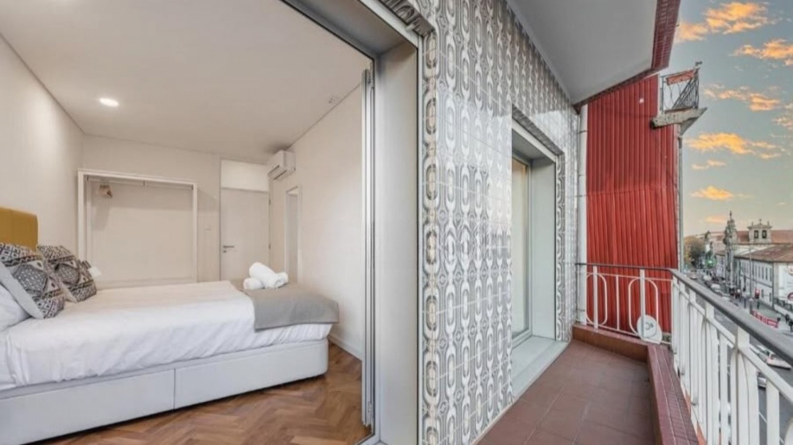 Apartamento T2+1 com varandas para venda no Bonfim no Porto_387261