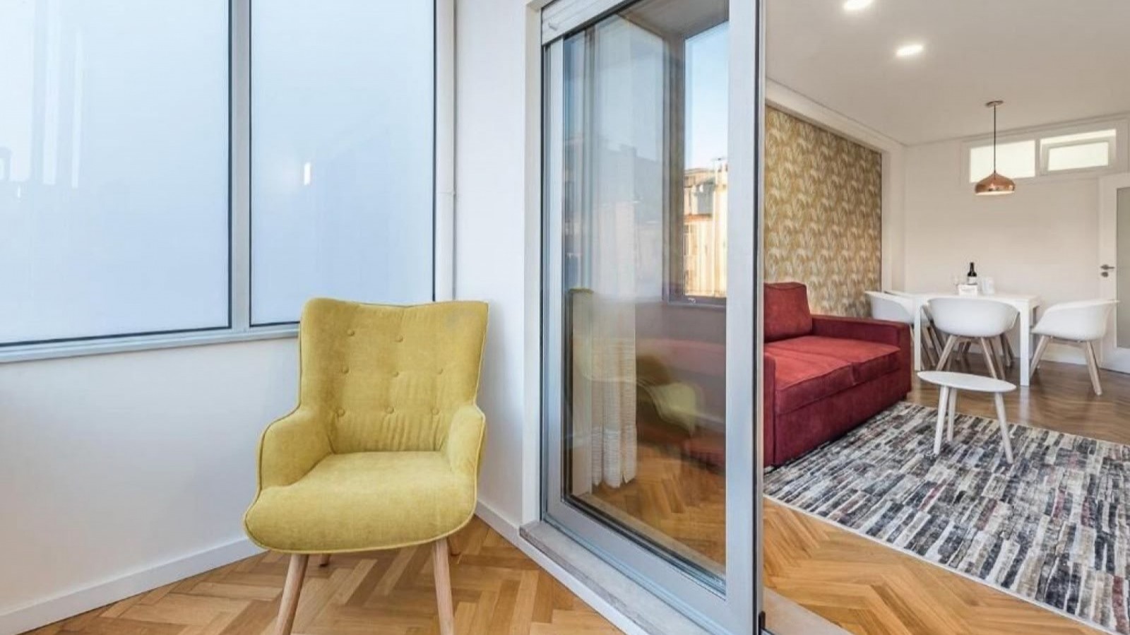 Apartamento T2+1 com varandas para venda no Bonfim no Porto_387263