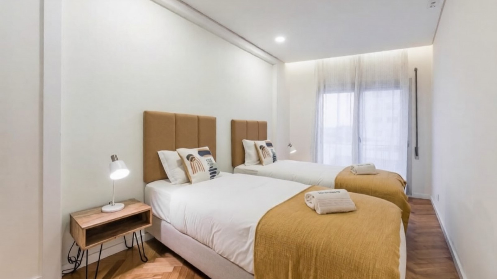 Apartamento T2+1 com varandas para venda no Bonfim no Porto_387266