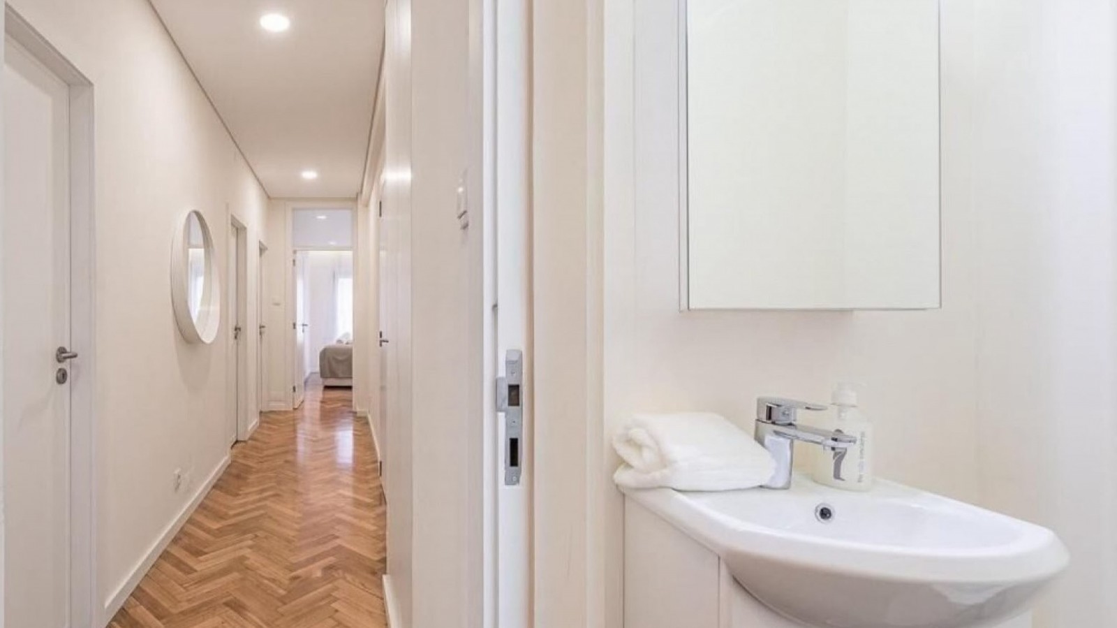 Apartamento T2+1 com varandas para venda no Bonfim no Porto_387278